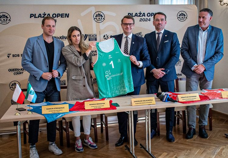 "Myślenice kochają siatkówkę" - konferencja zapowiadająca turniej Beach Pro Tour Futures i 15. edycję Plaży Open