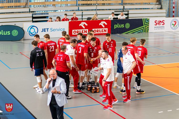 Polska - Finlandia 3:2 w meczu juniorów młodszych U18